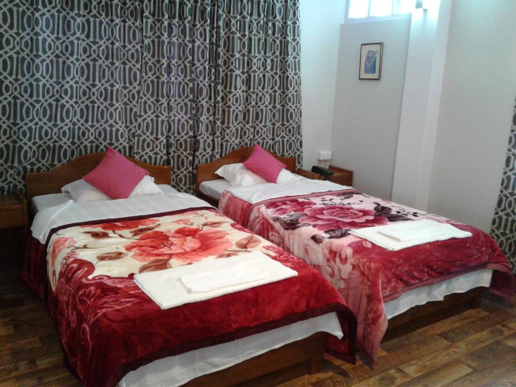 Aapas Residency Hotel Kalimpong Kültér fotó