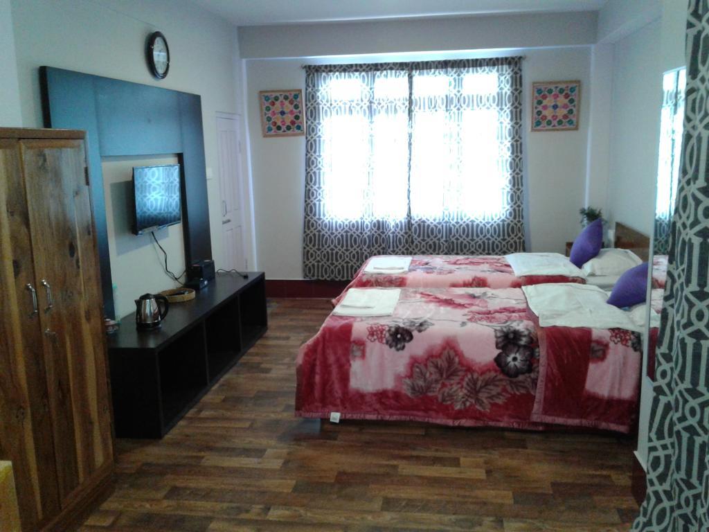 Aapas Residency Hotel Kalimpong Kültér fotó